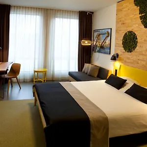 https://skotel-amsterdam.utrechthotels.net