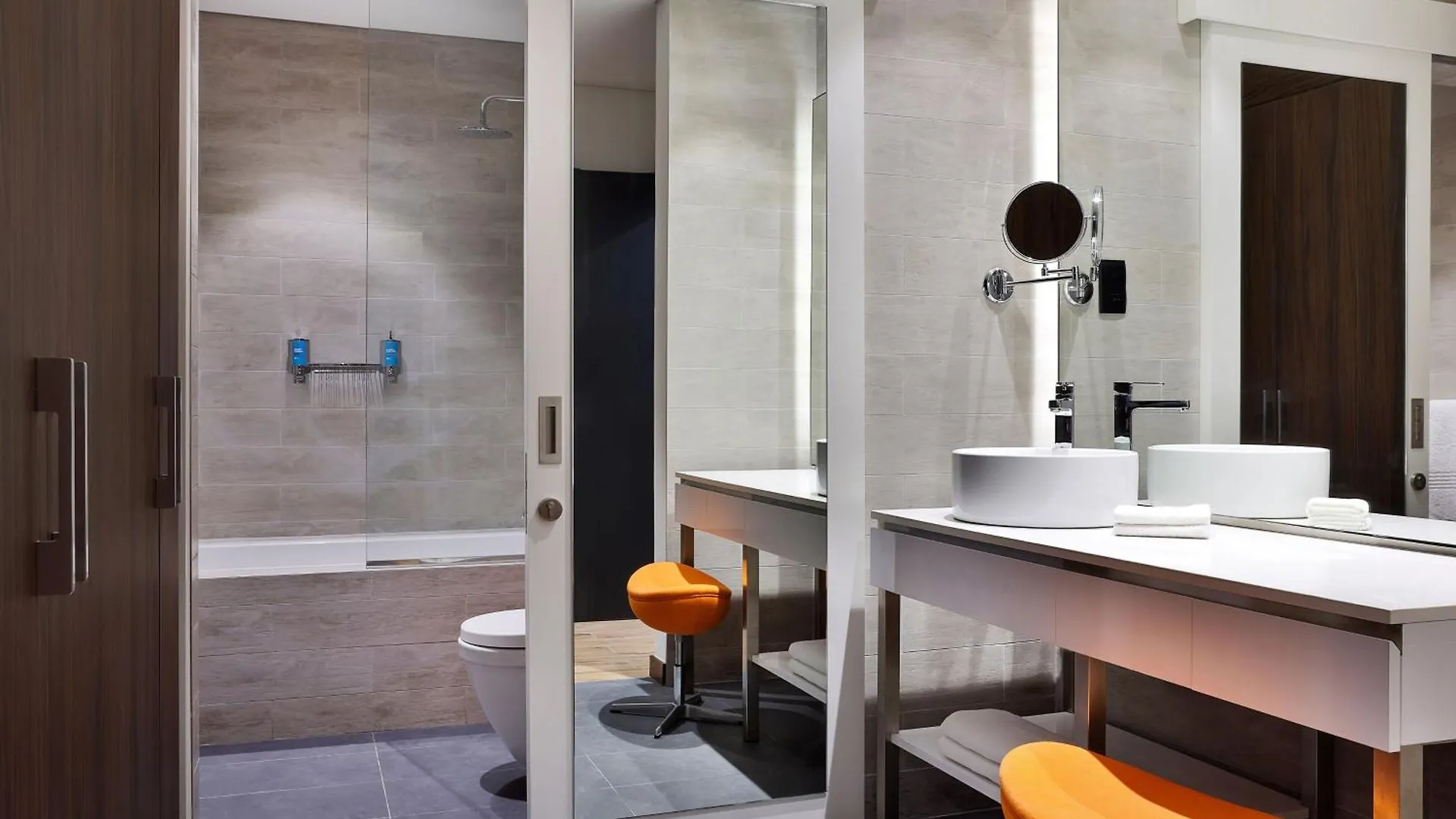 Aloft Dubai Airport Hotel